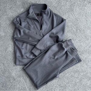 Danskin Gray Shimmer Matching Athleisure Lounge Set – Size Small